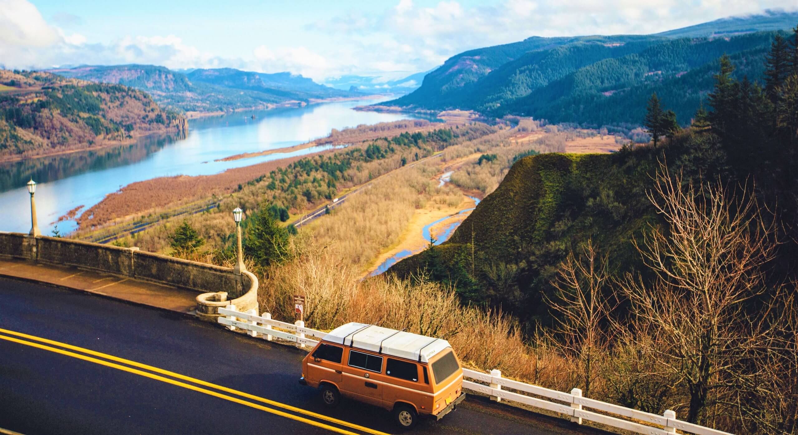 Plan a budget US road trips with TollGuru to save on tolls and gas costs